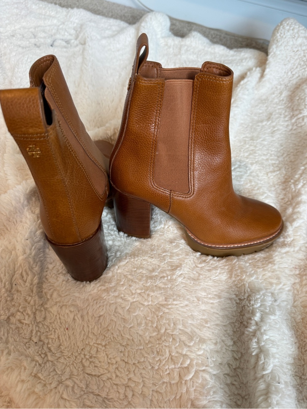 Tory Burch Chelsea 70mm Lug Sole
